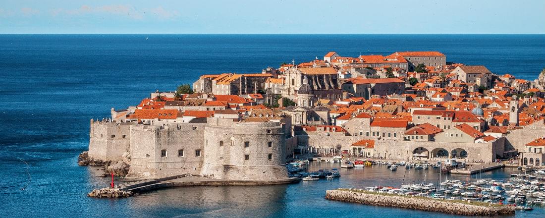 How to Find Award Flights to Croatia's Historic Port of Dubrovnik